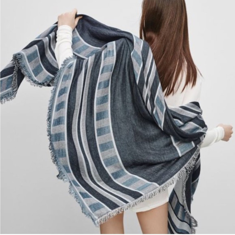 Blue Blanket Scarf | Aritzia, Wilfred